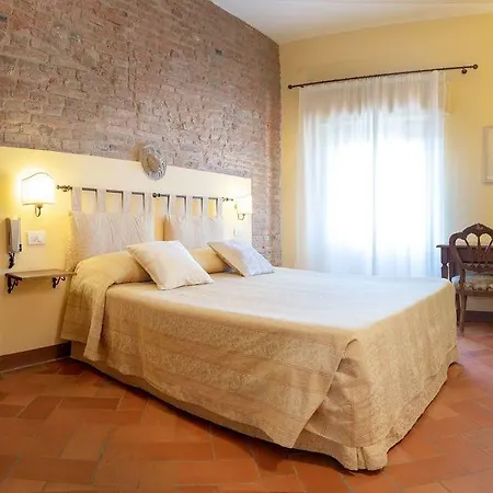 Il Castello Hotel 2*