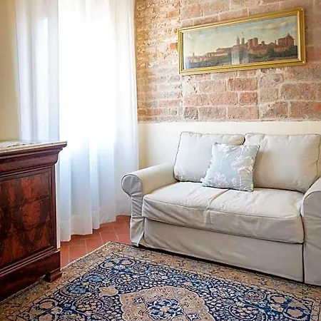Il Castello 2* צ'רטאלדו
