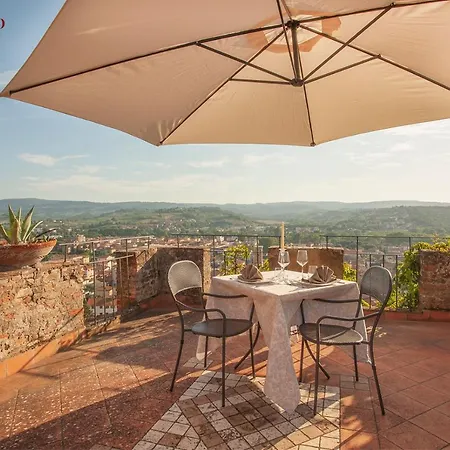 Il Castello 2* チェルタルド