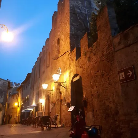 Il Castello Hotel 2*